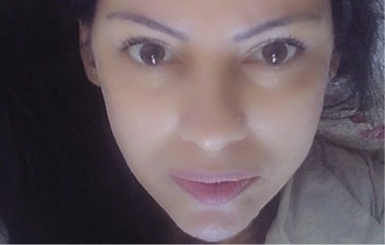 Experimentei 4 produtos da linha Benefit monique make 1