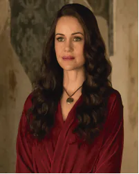 Carla Gugino