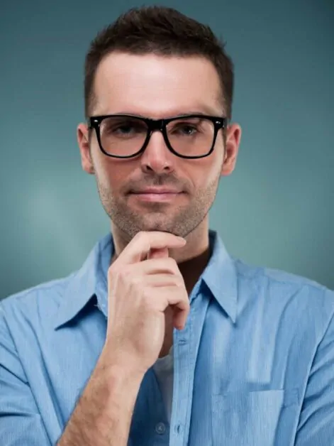 Por que ainda estou solteiro? Homens e mulheres acima de 40 se questionam