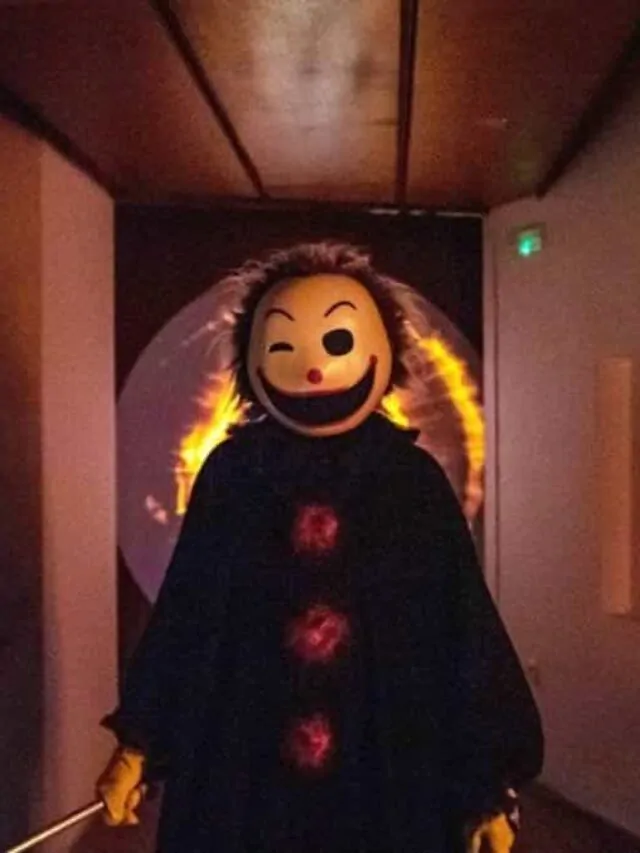 O Clube de Leitores Assassinos, filme de terror na Netflix (foto: palhaço mascarado).