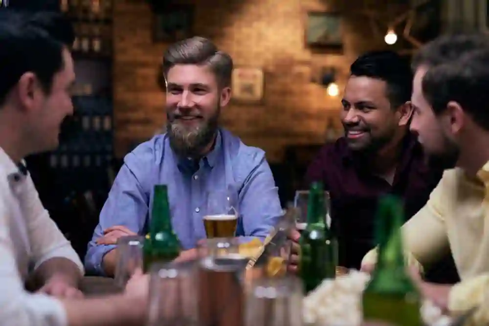Retórica e Debate são coisas bem diferentes: amigos conversando para encontrar a verdade numa mesa de bar.